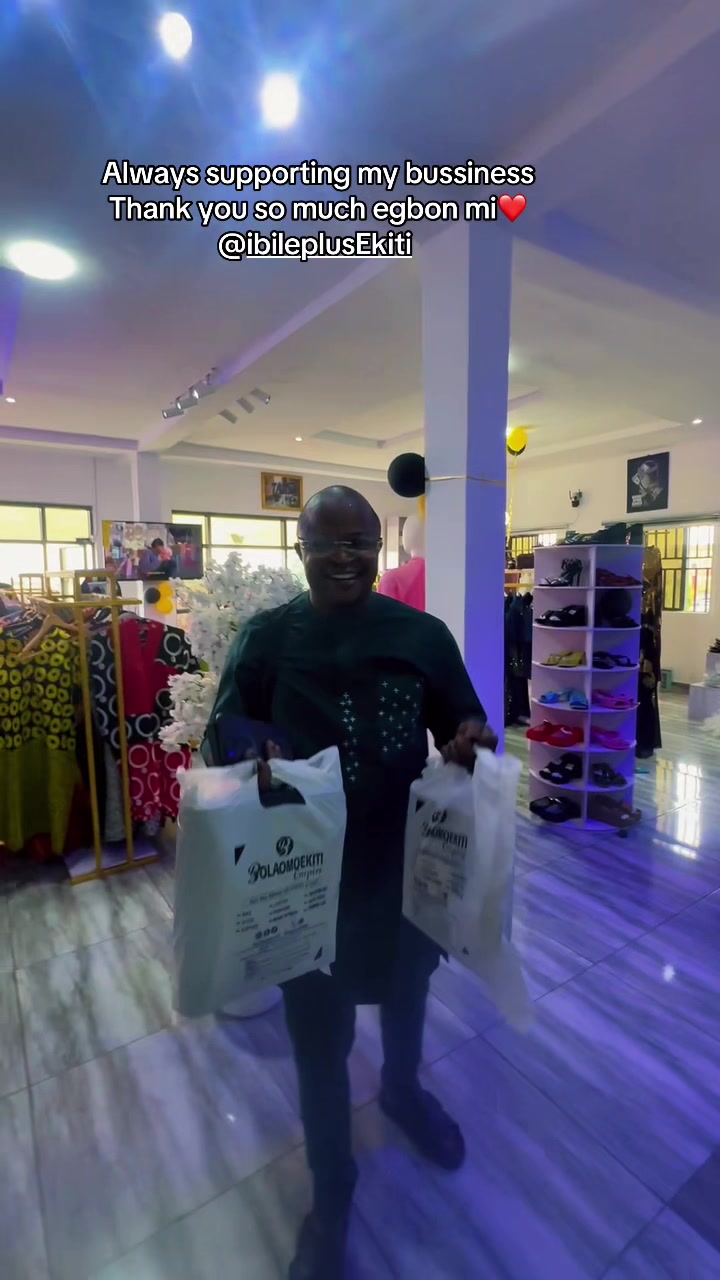 @Bolaomoekiti