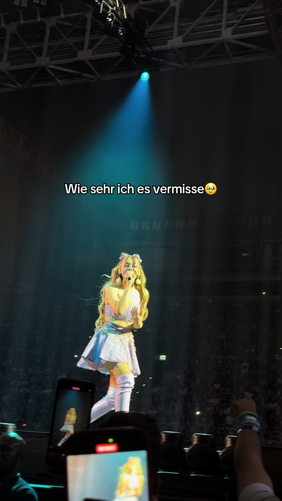 @Sophia💞 ྀི