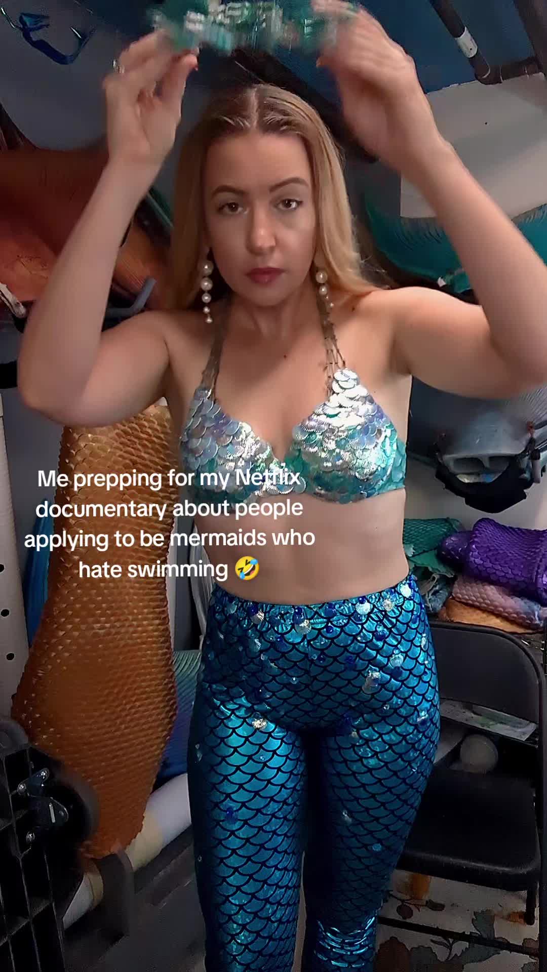 @Dive Bar Mermaids