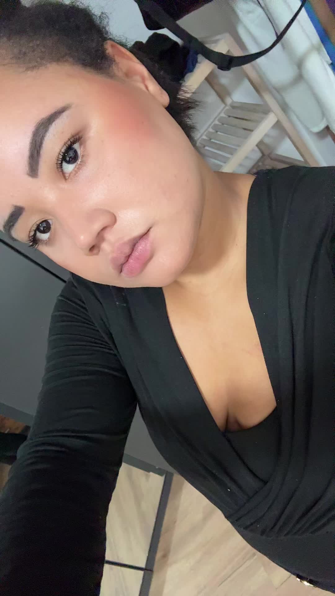 @Laurarodriguez_42