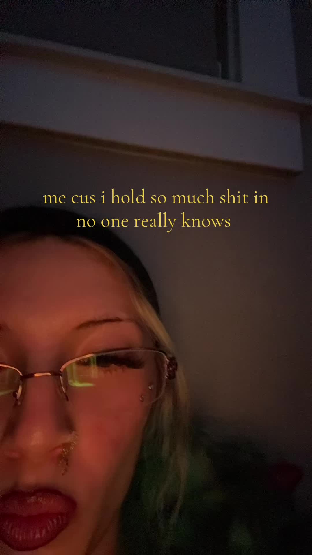 @👤