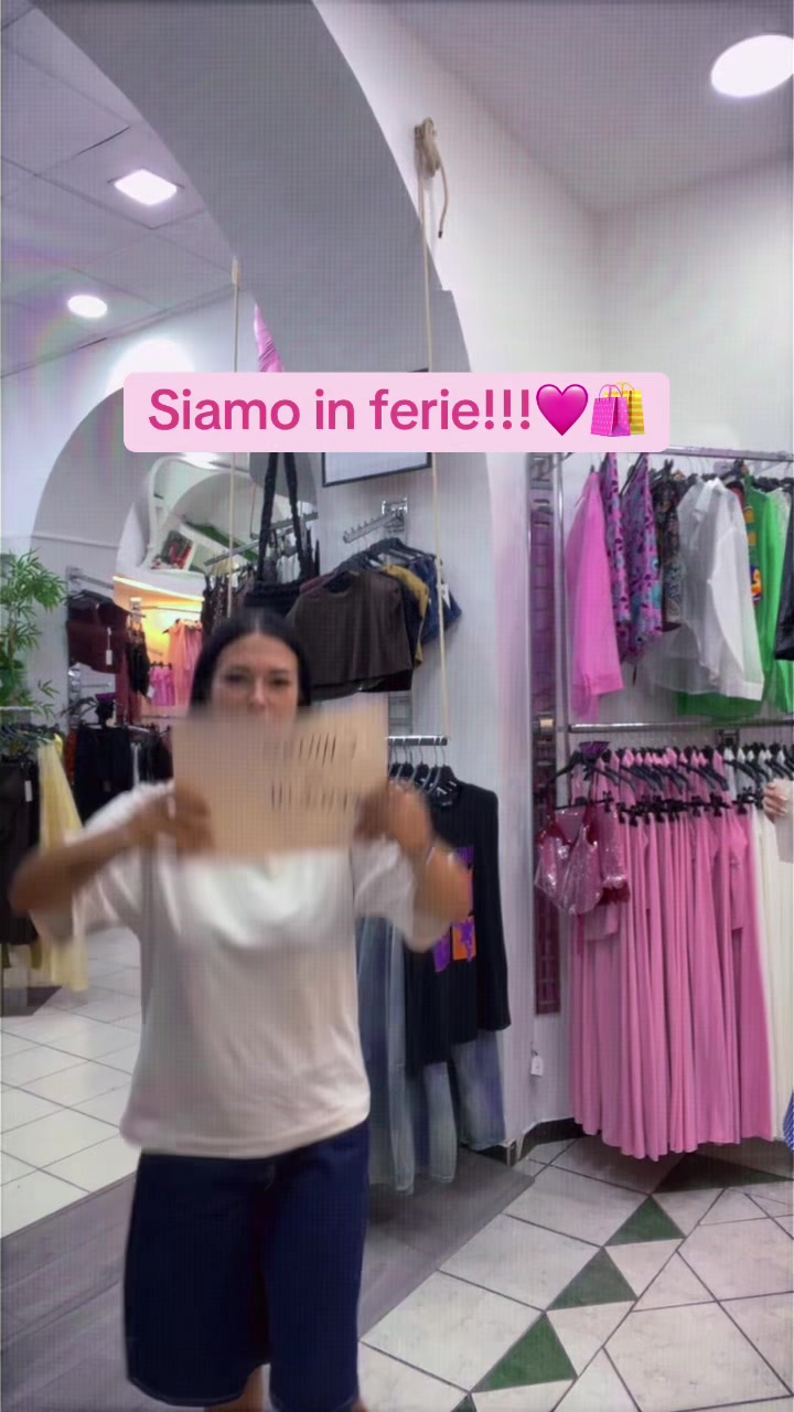 @Eccentrika✨️