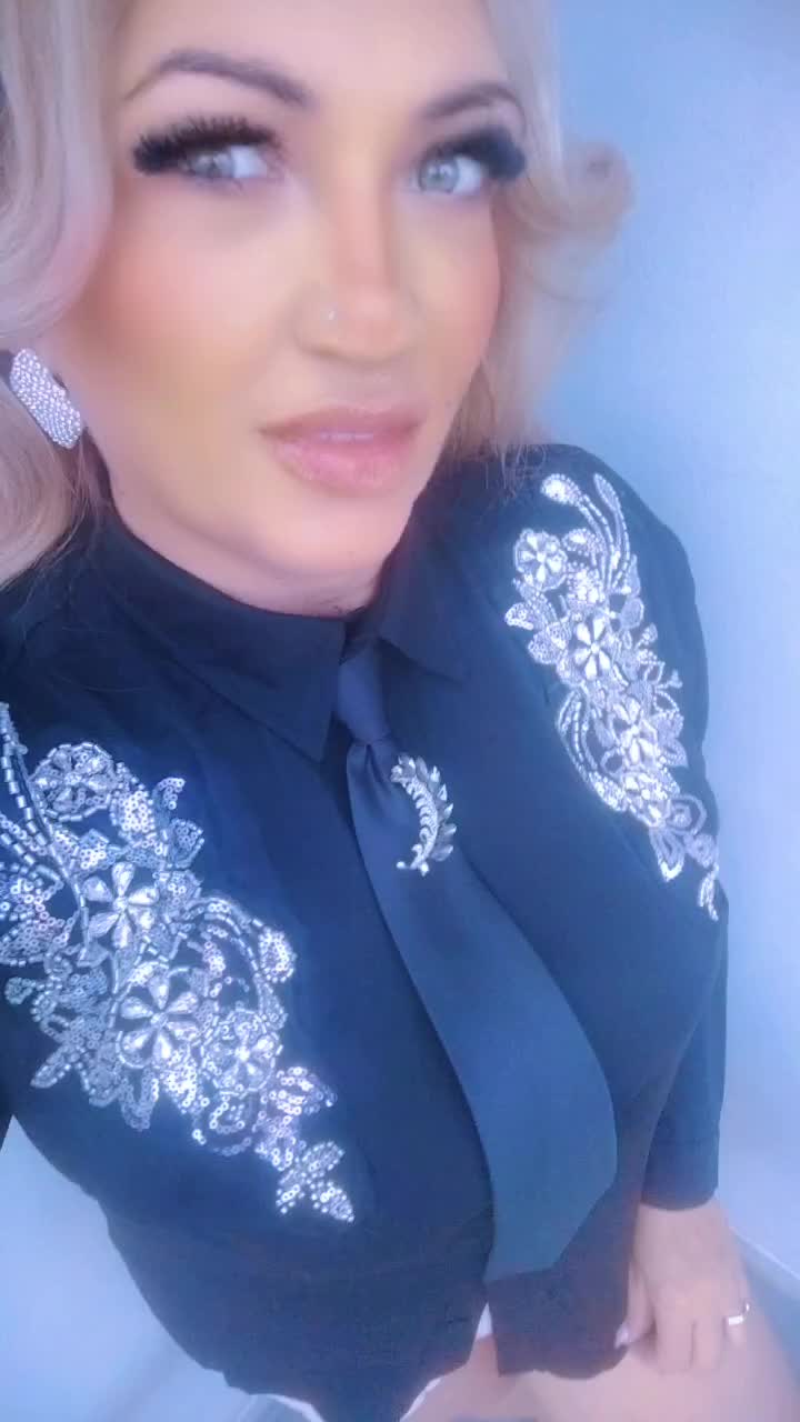 @Titty