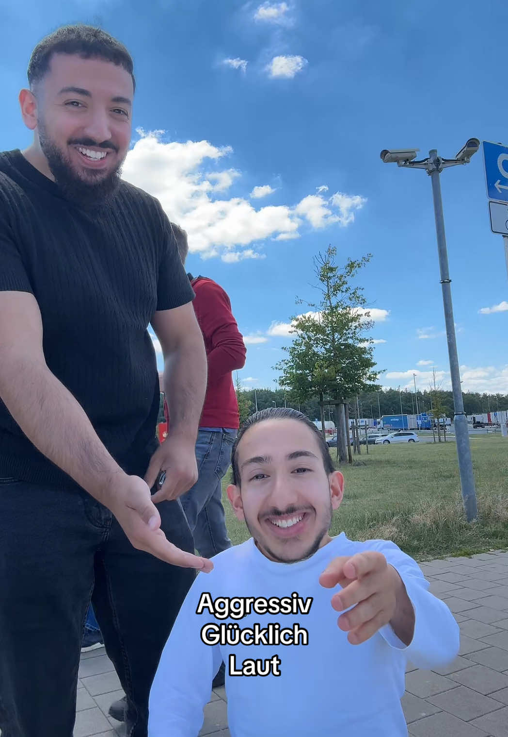 @Yusi