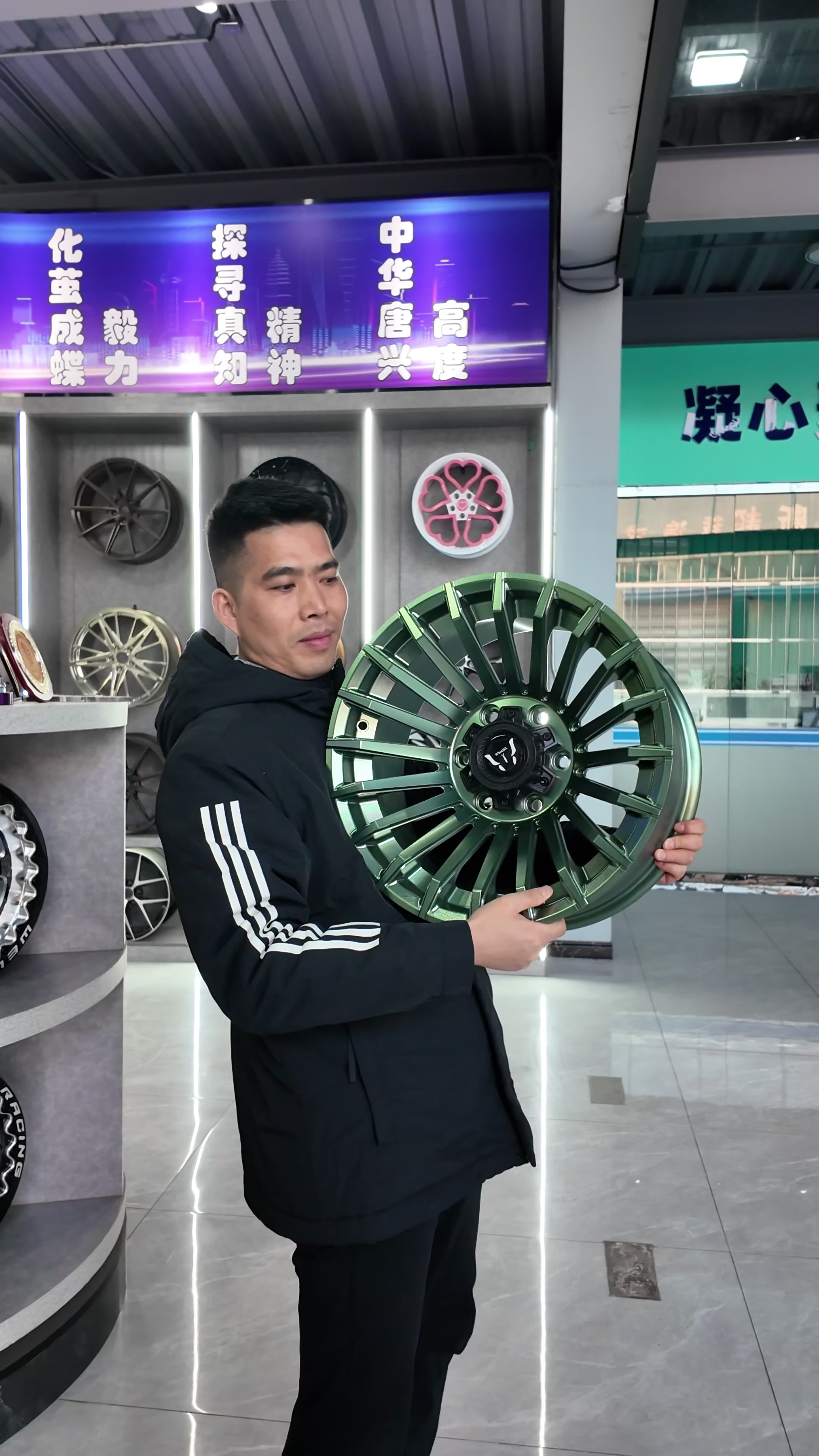 @CustomForgedWheelOfficial