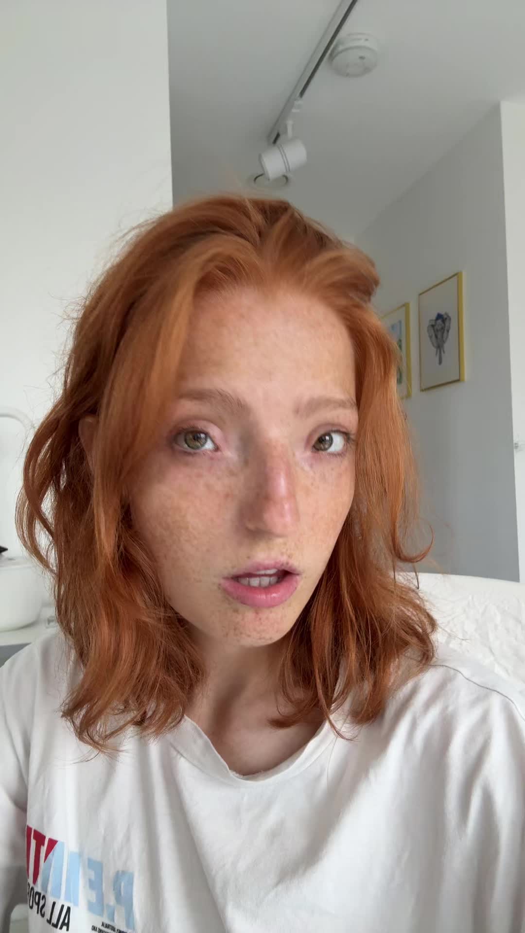 @charlize_fairy