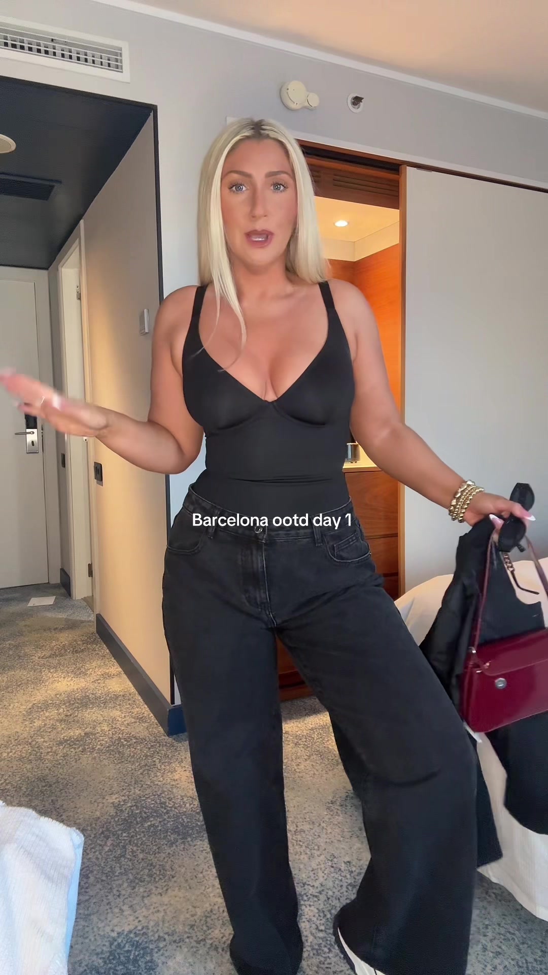 @VictoriaGregory