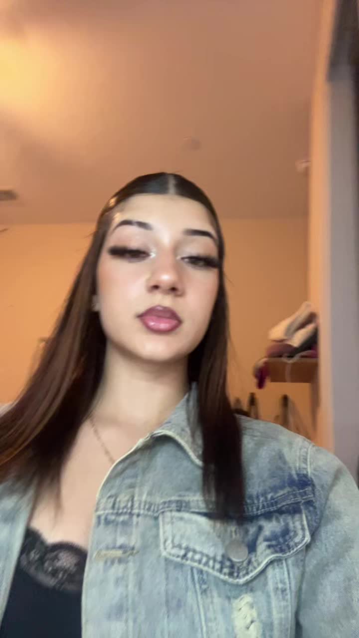 @lleyla