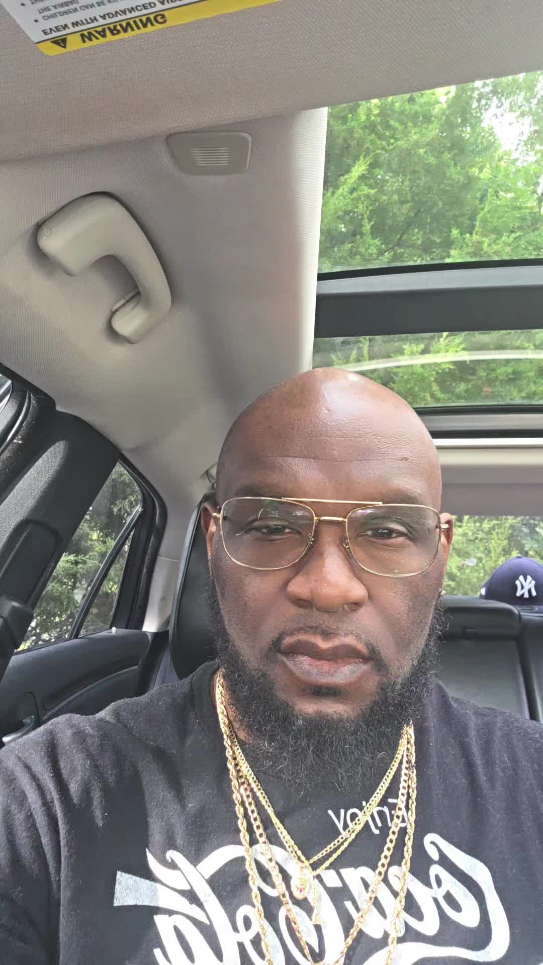 @Uncledeespeaks