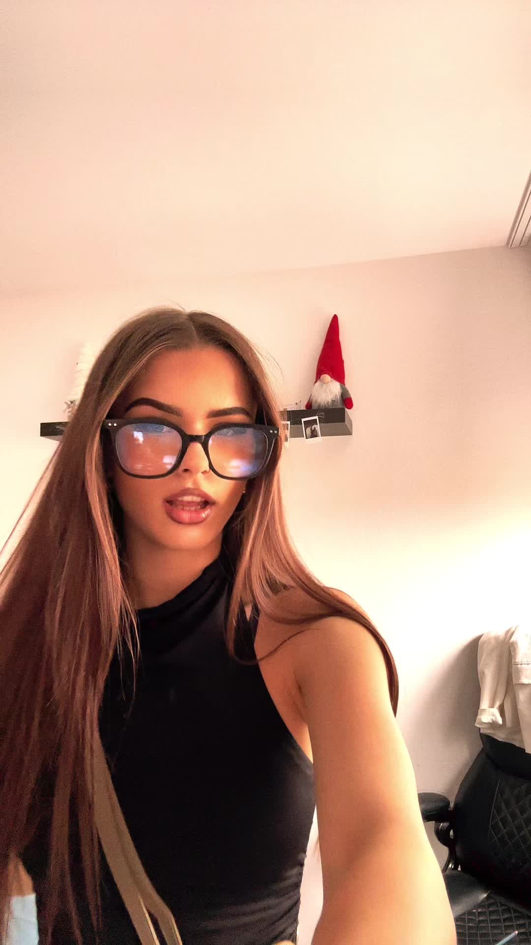 @nikoladochanovaa