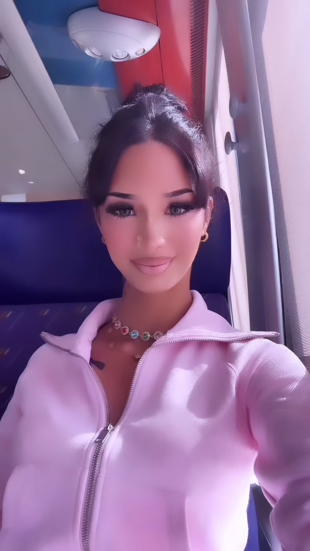 @Saritaa🧿🏴☠️🛍️🎀