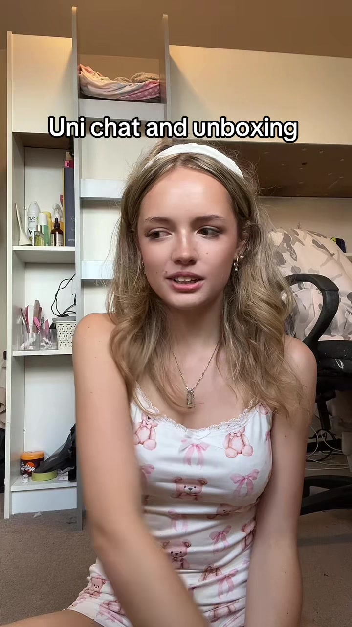 @Maisie