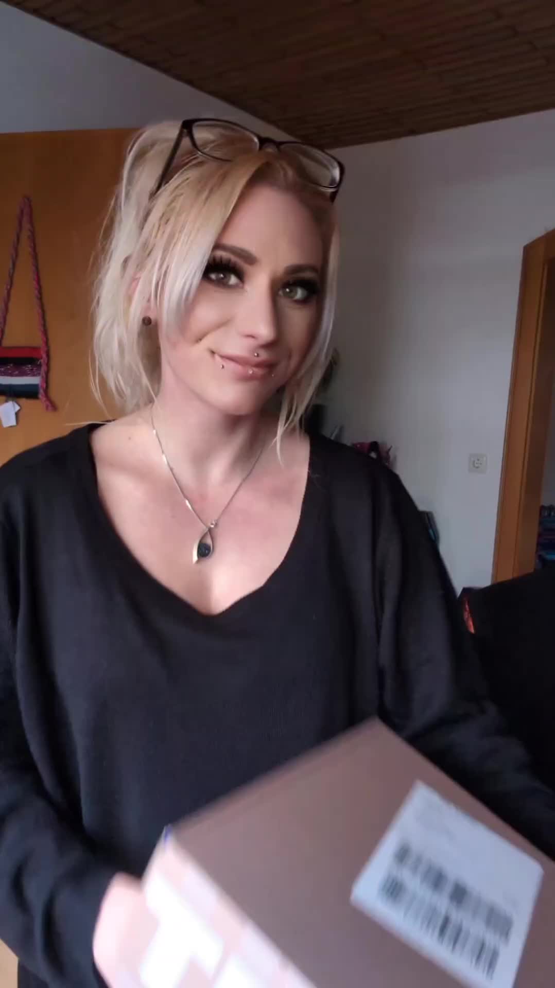 @Sonja