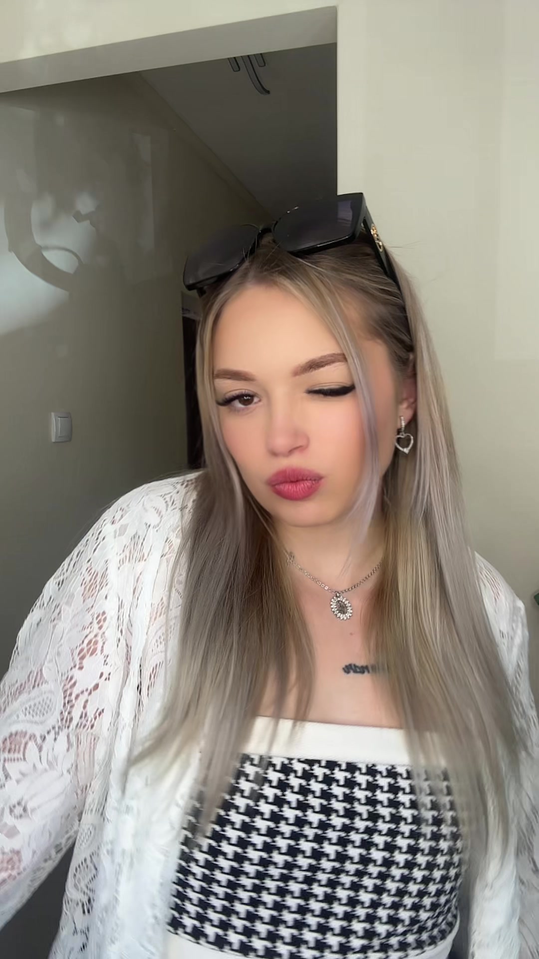 @𝐈𝐛𝐨𝐥𝐲𝐚