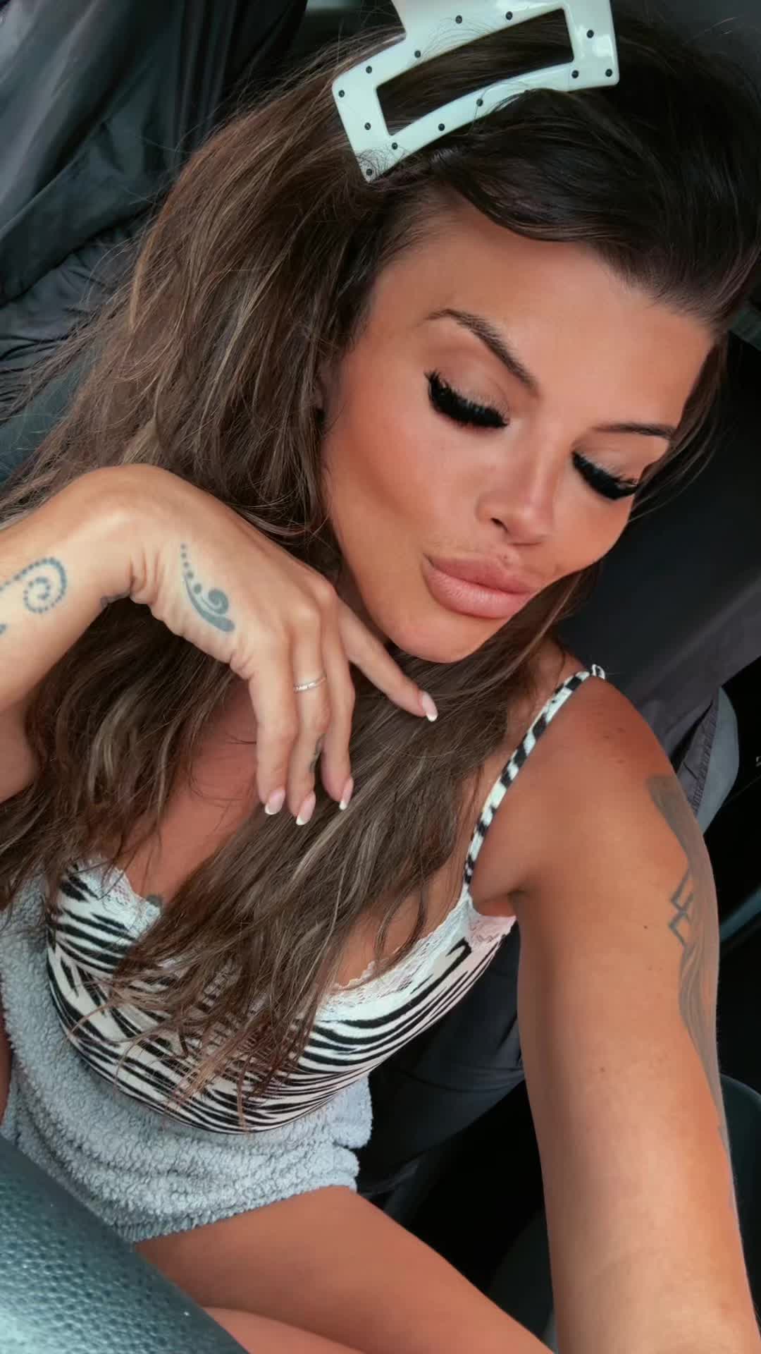 @J E S S I I 🌸