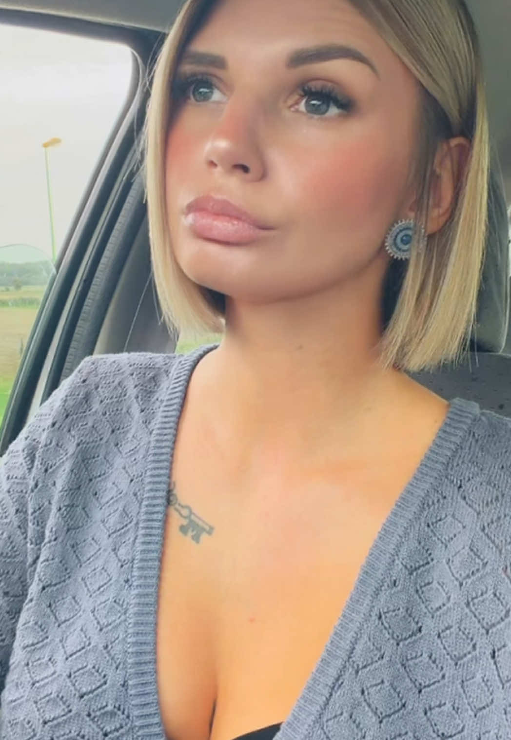 @Célia 🌺