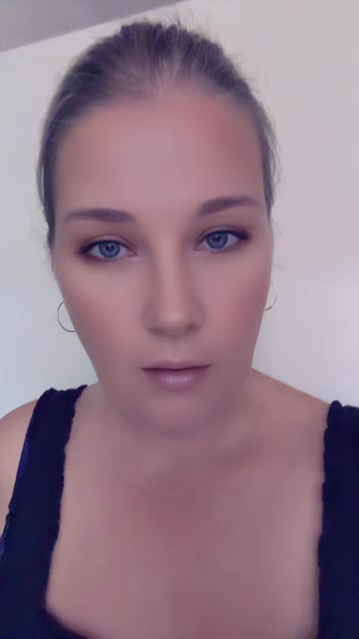 @💙🦋MrsBlueEyes85🦋💙