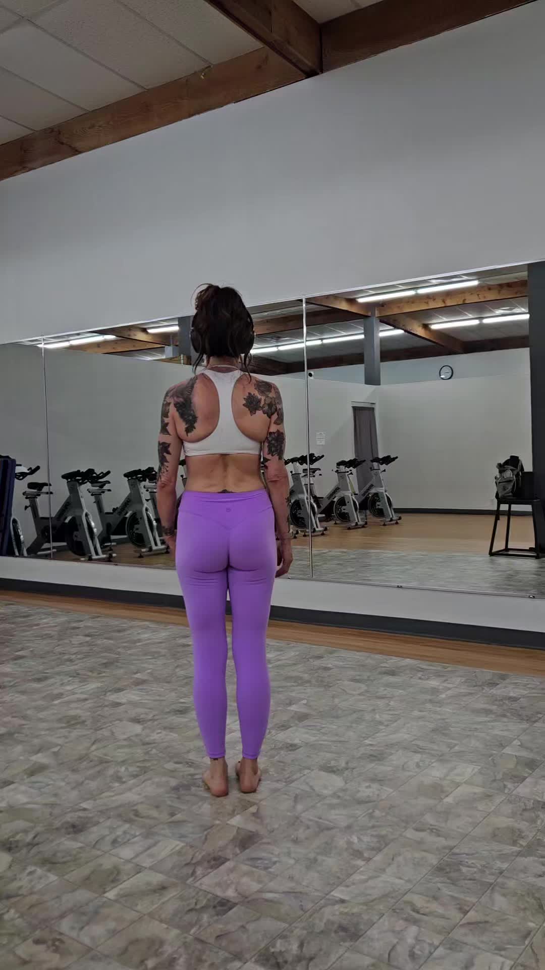 @Shes_inked_lifts_and_squats