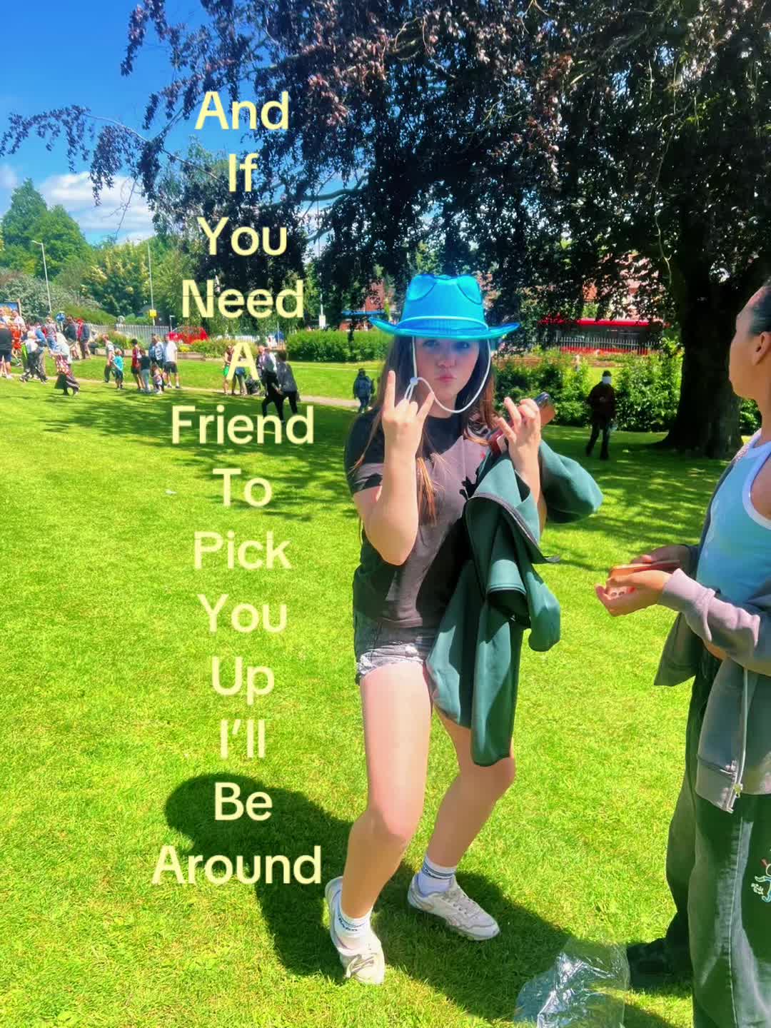 @Lacie