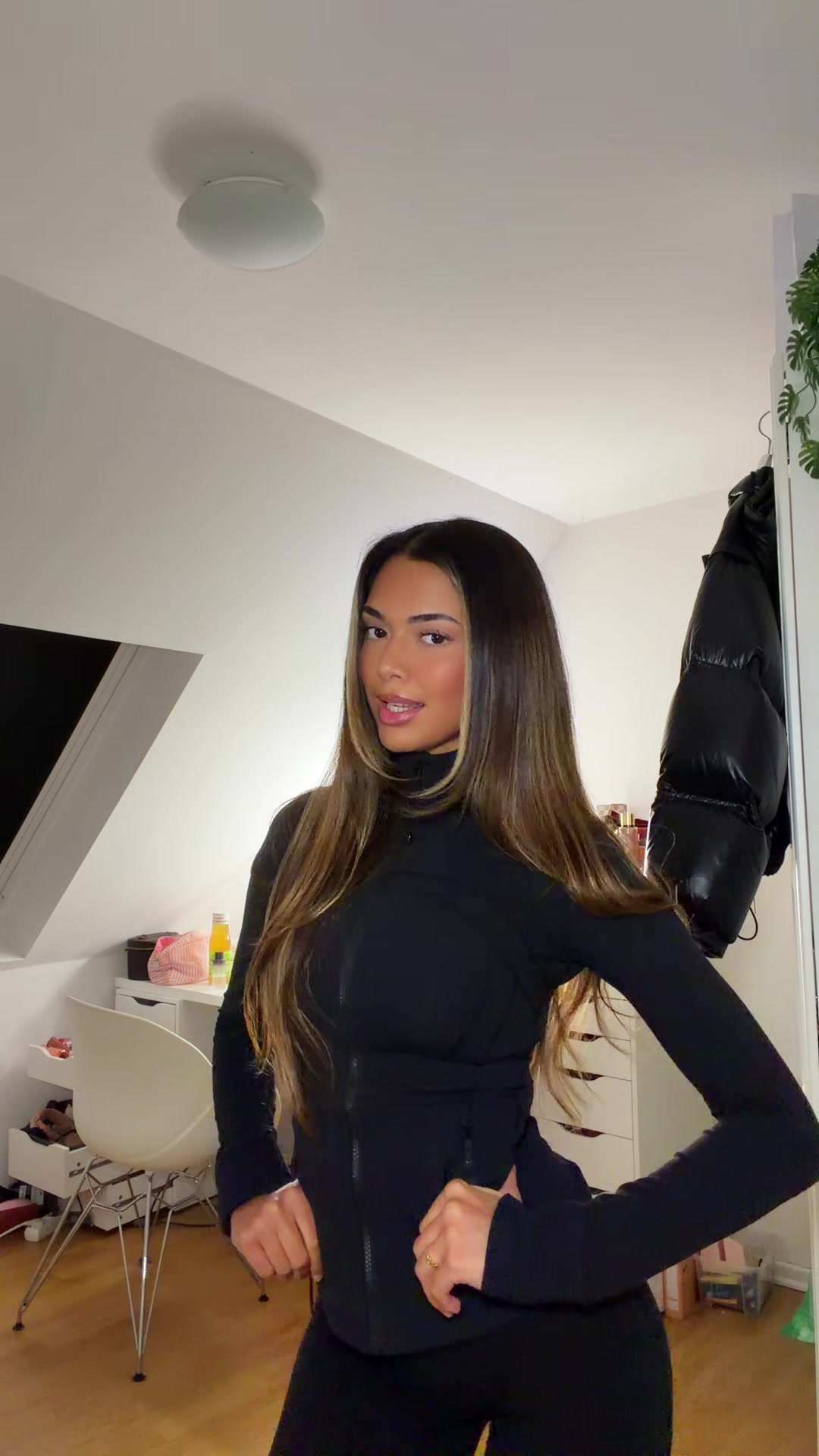 @edaaat.c