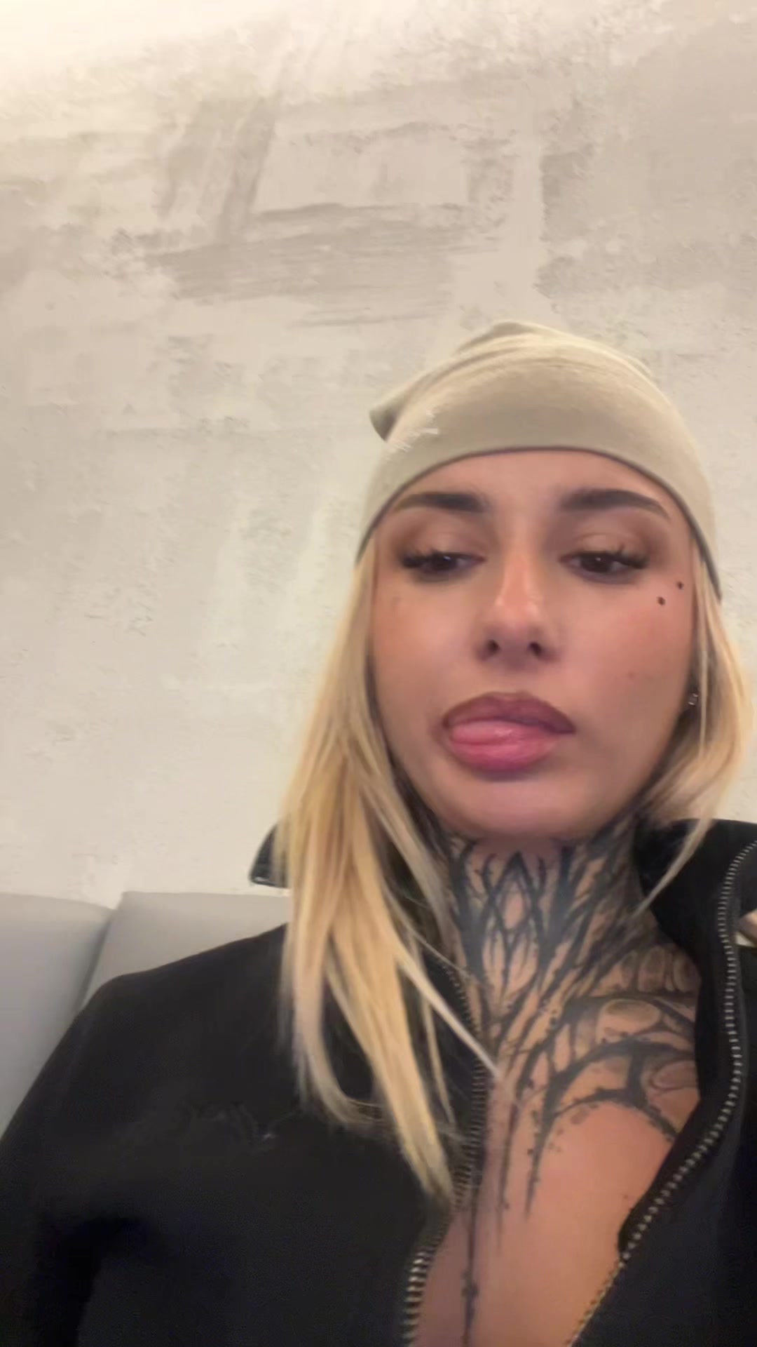 @A.milii3