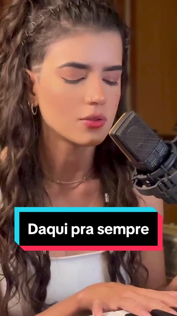 @Amanda Lince