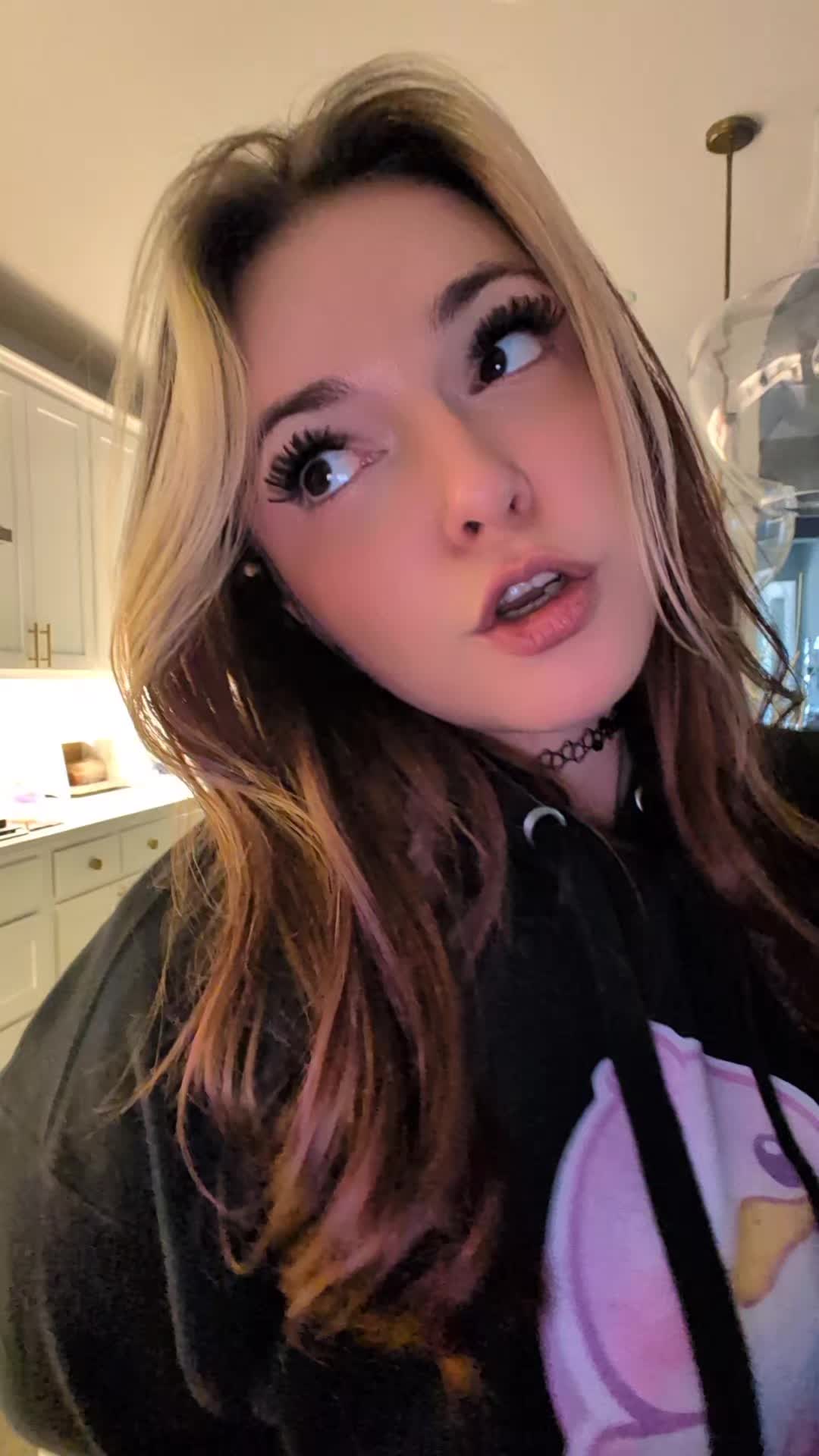 @BibbidiBobiBoo | Streamer