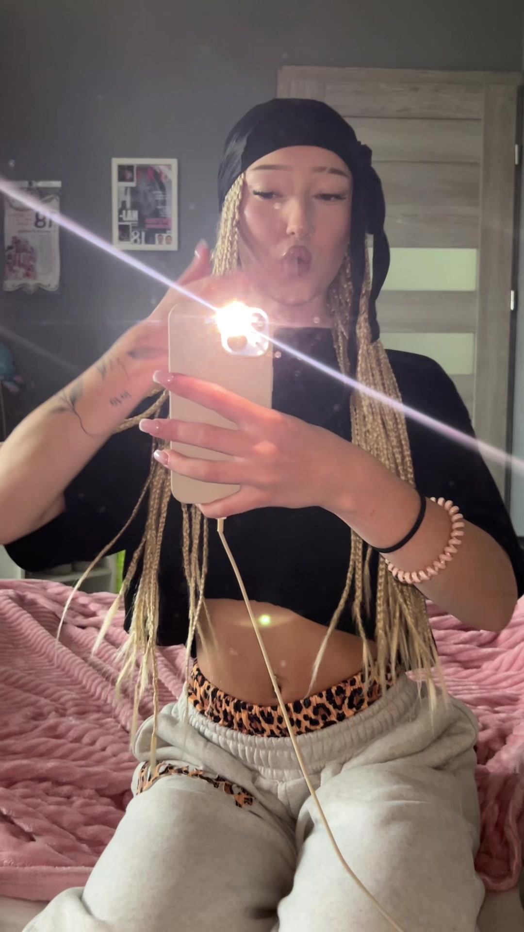 @𝓌𝒾𝓀𝓊𝓈