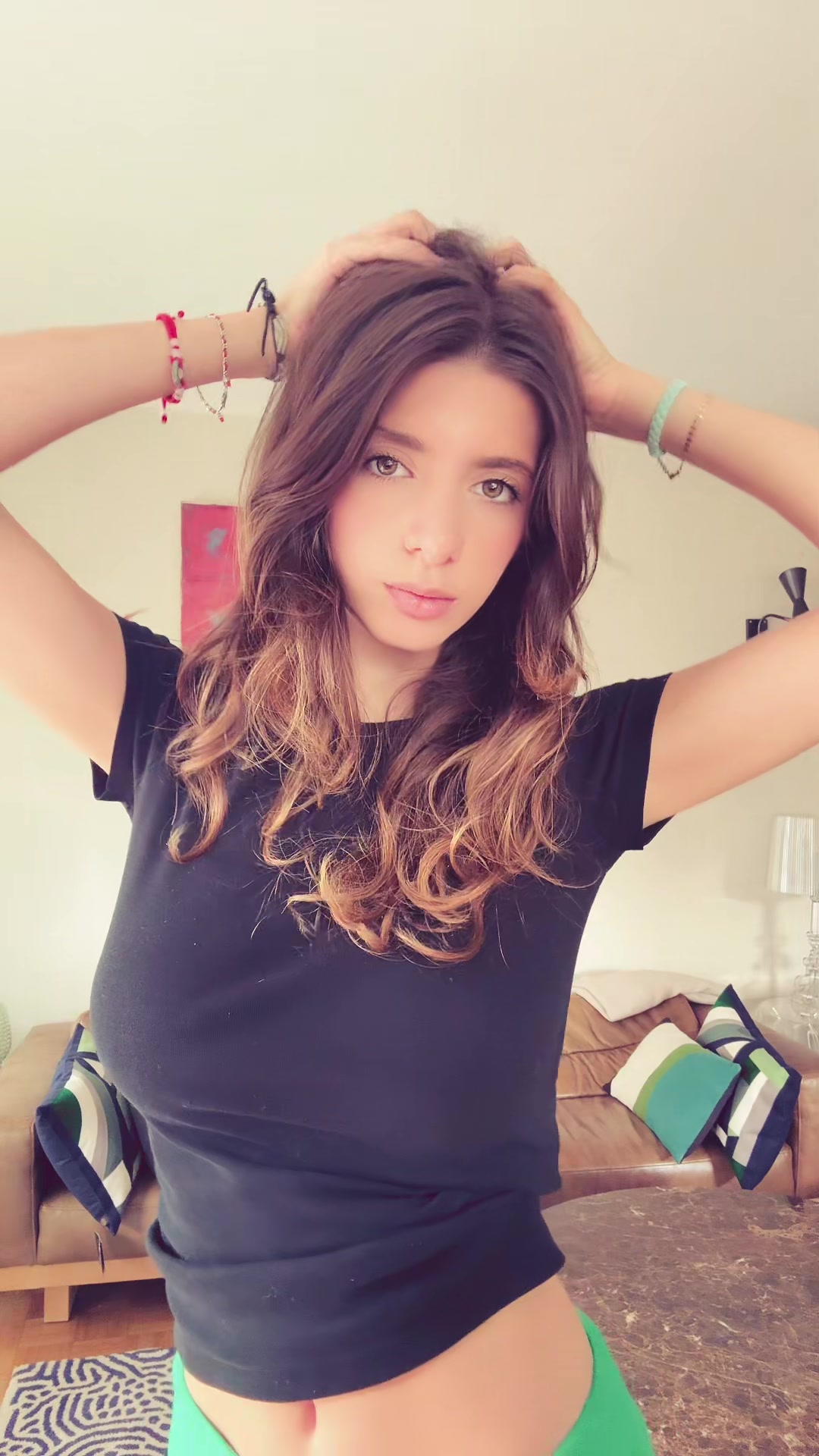 @estherishka