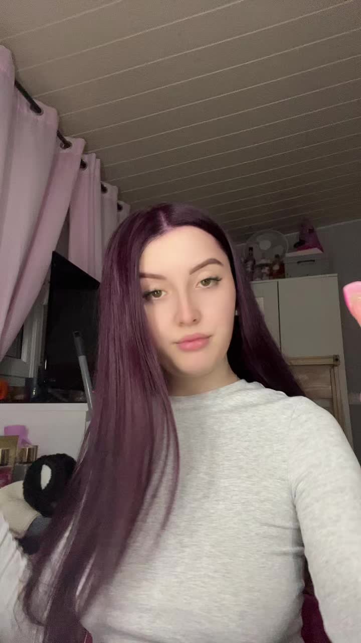 @Leaaa