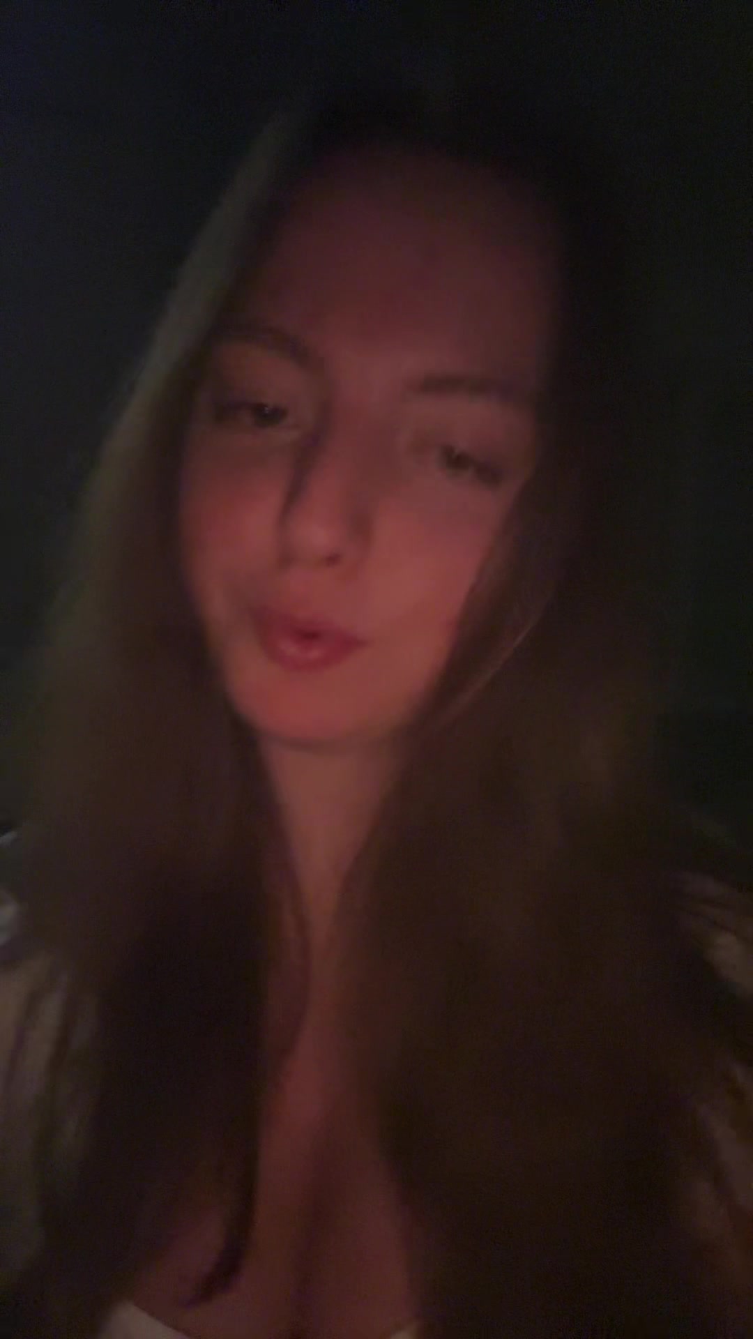 @evie🫧