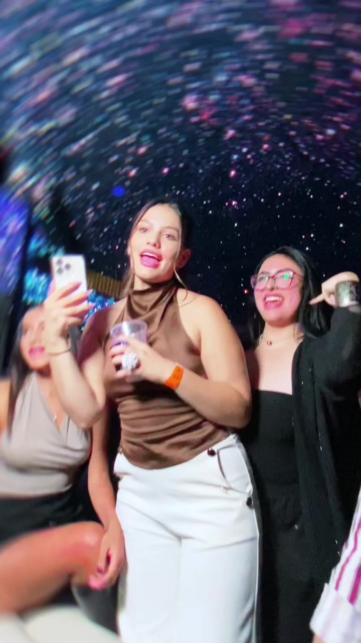 @Mama Bolivian Nights