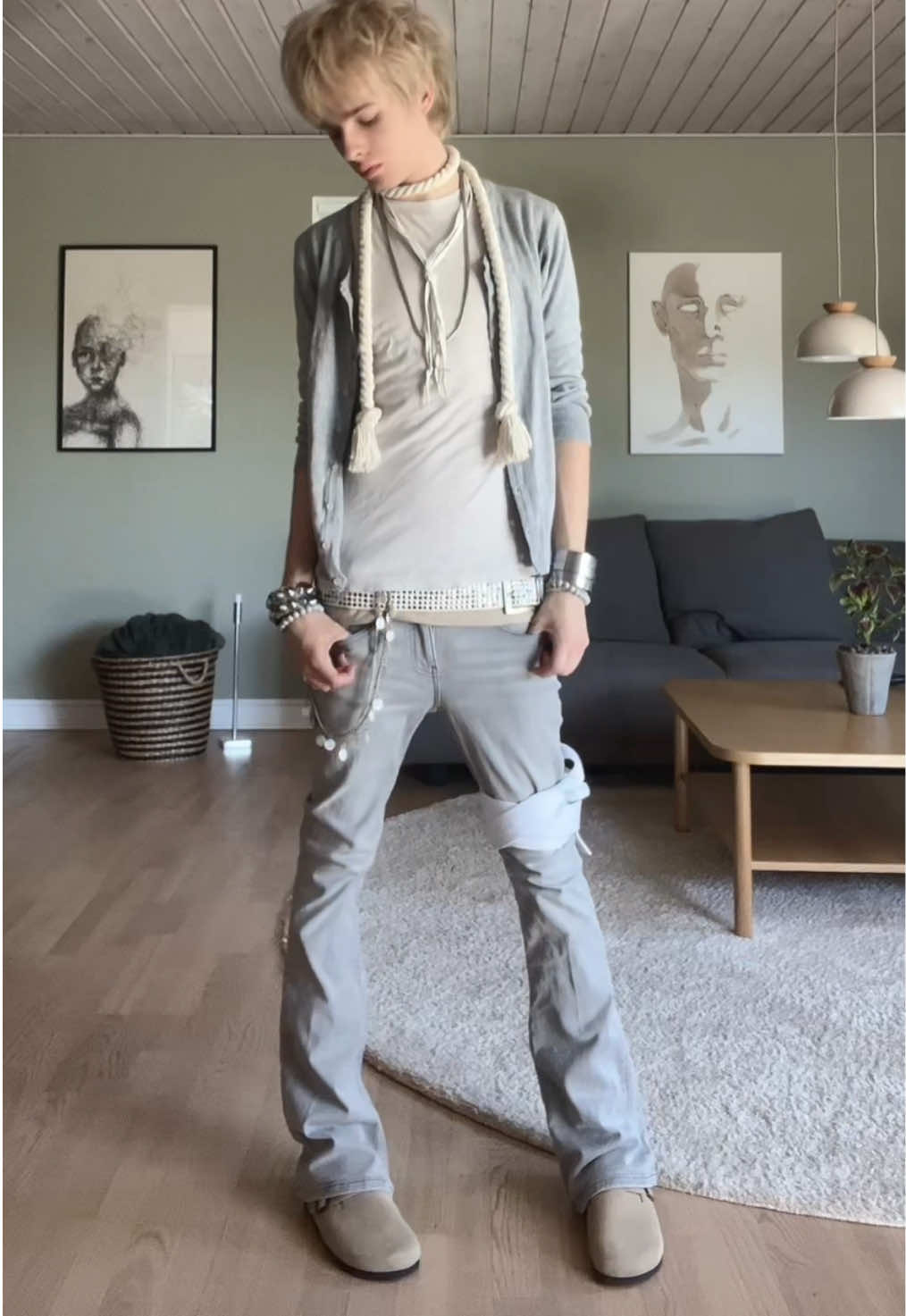 @Felix_kjs
