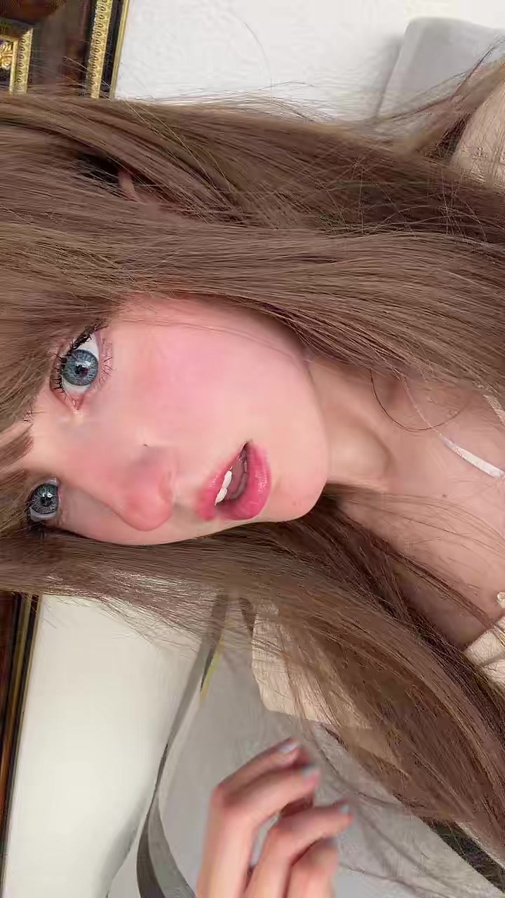 @Akko