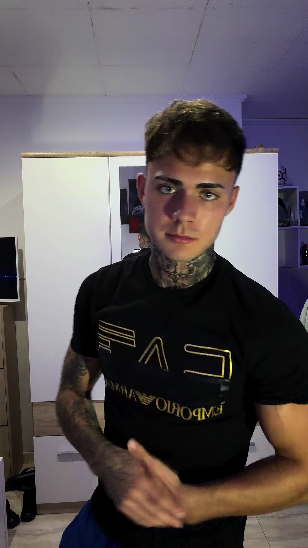 @daaniisndvv