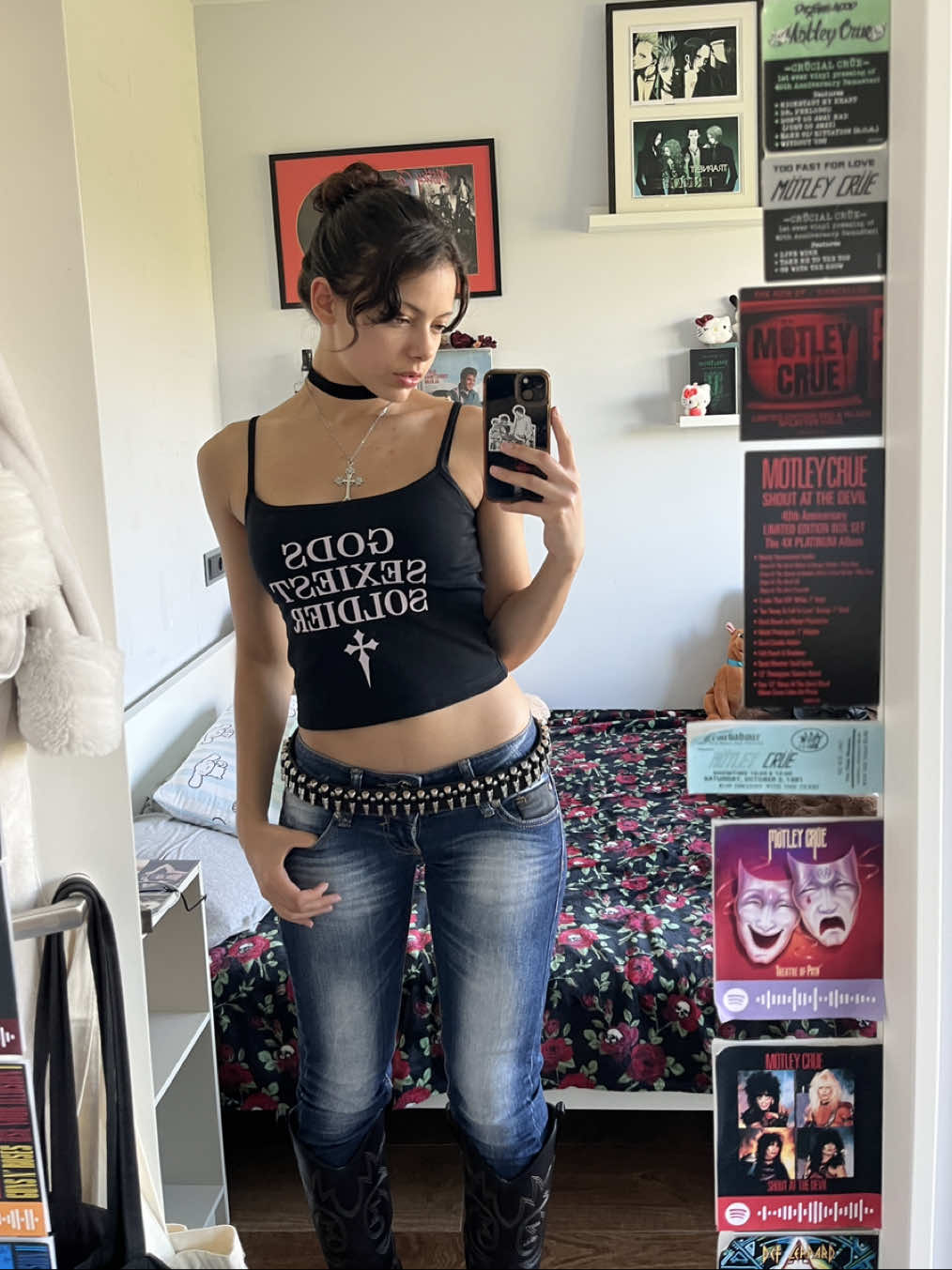 @anitaa