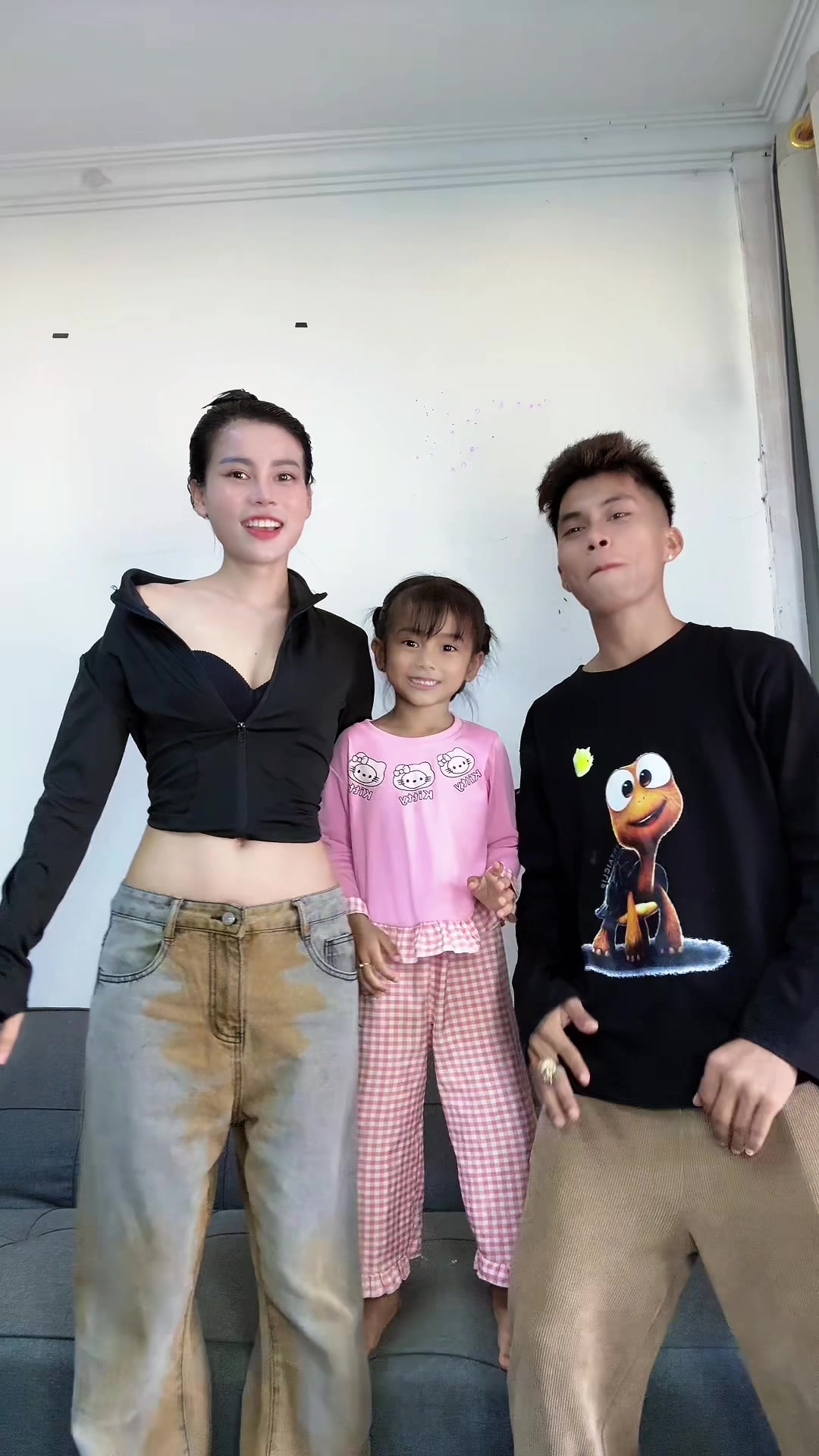 @ផេកឈ្មោះ👉🏻: ងីម រ៉ាណេ