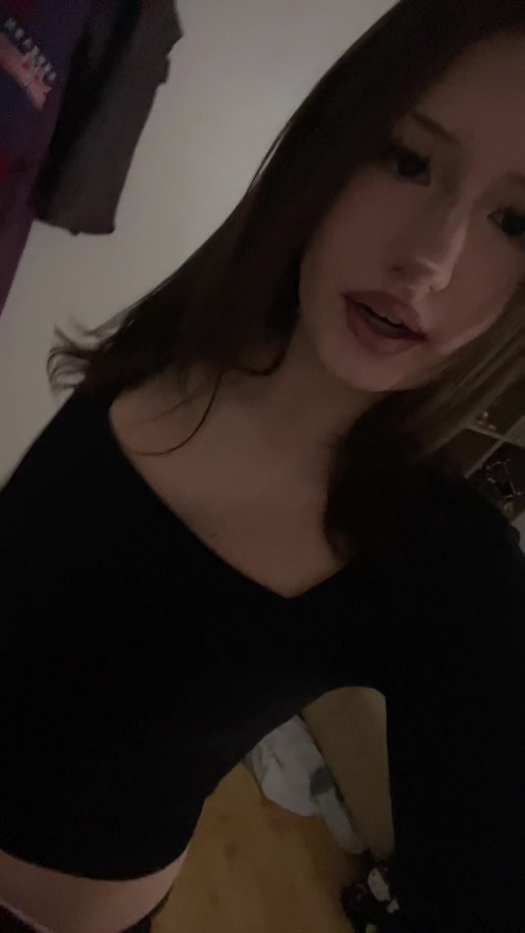 @️