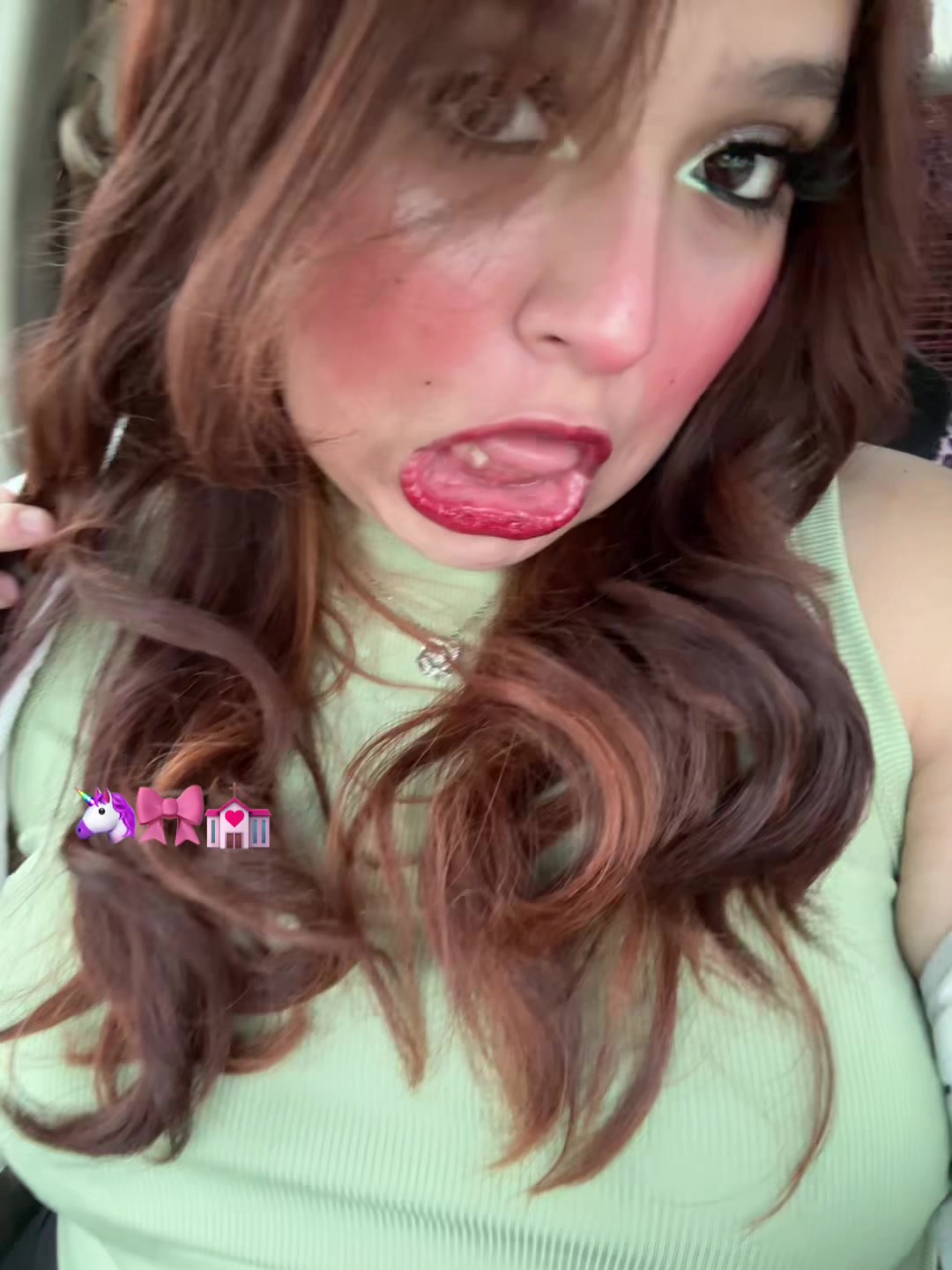 @🎀