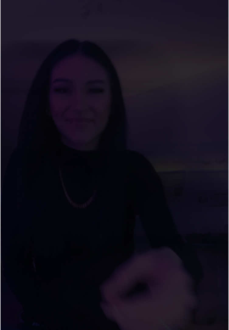 @Vanessa_buur