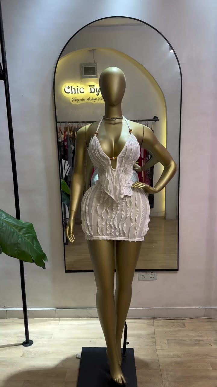 @MR B ONE outfits