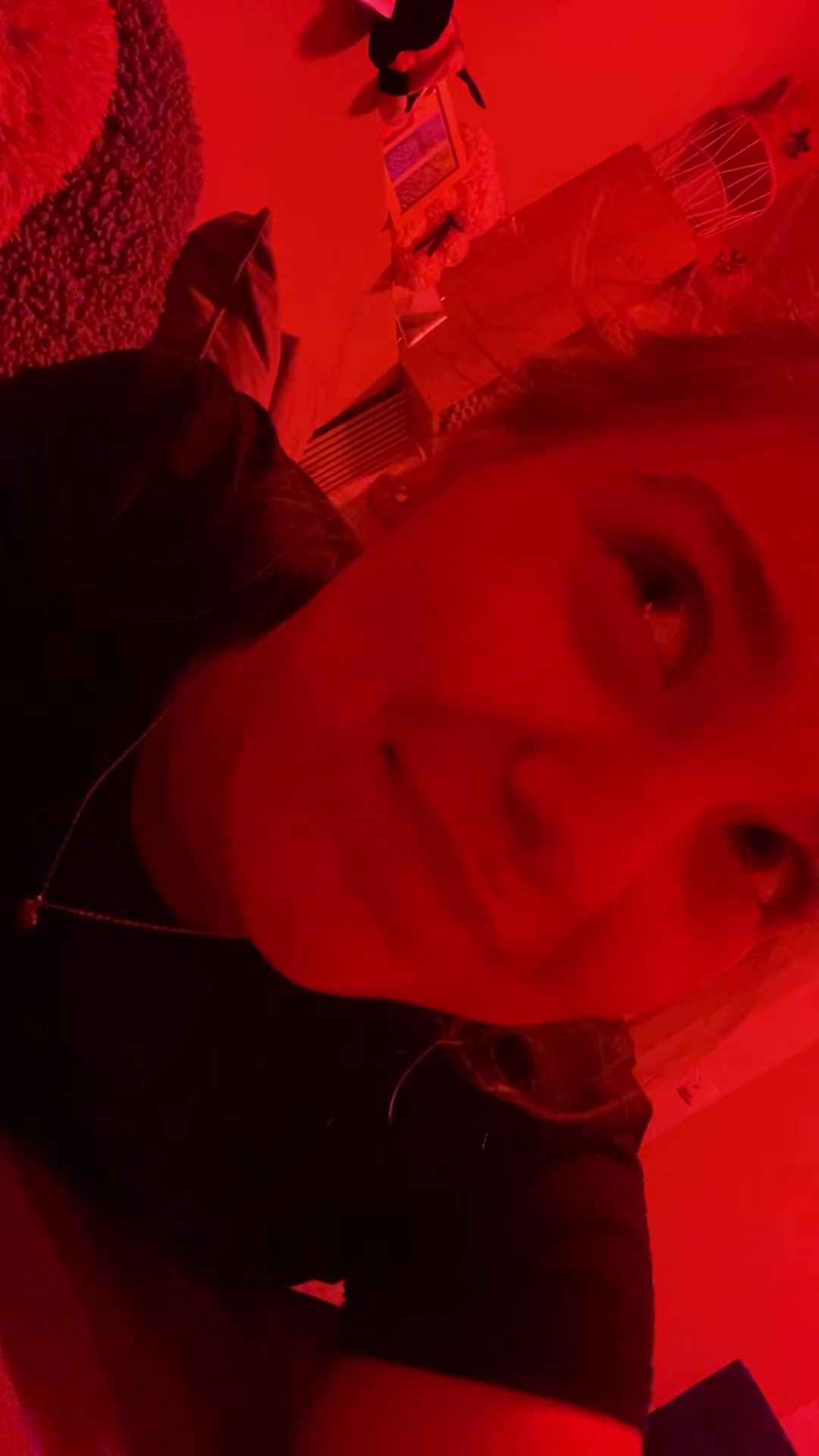 @Evaa🥶