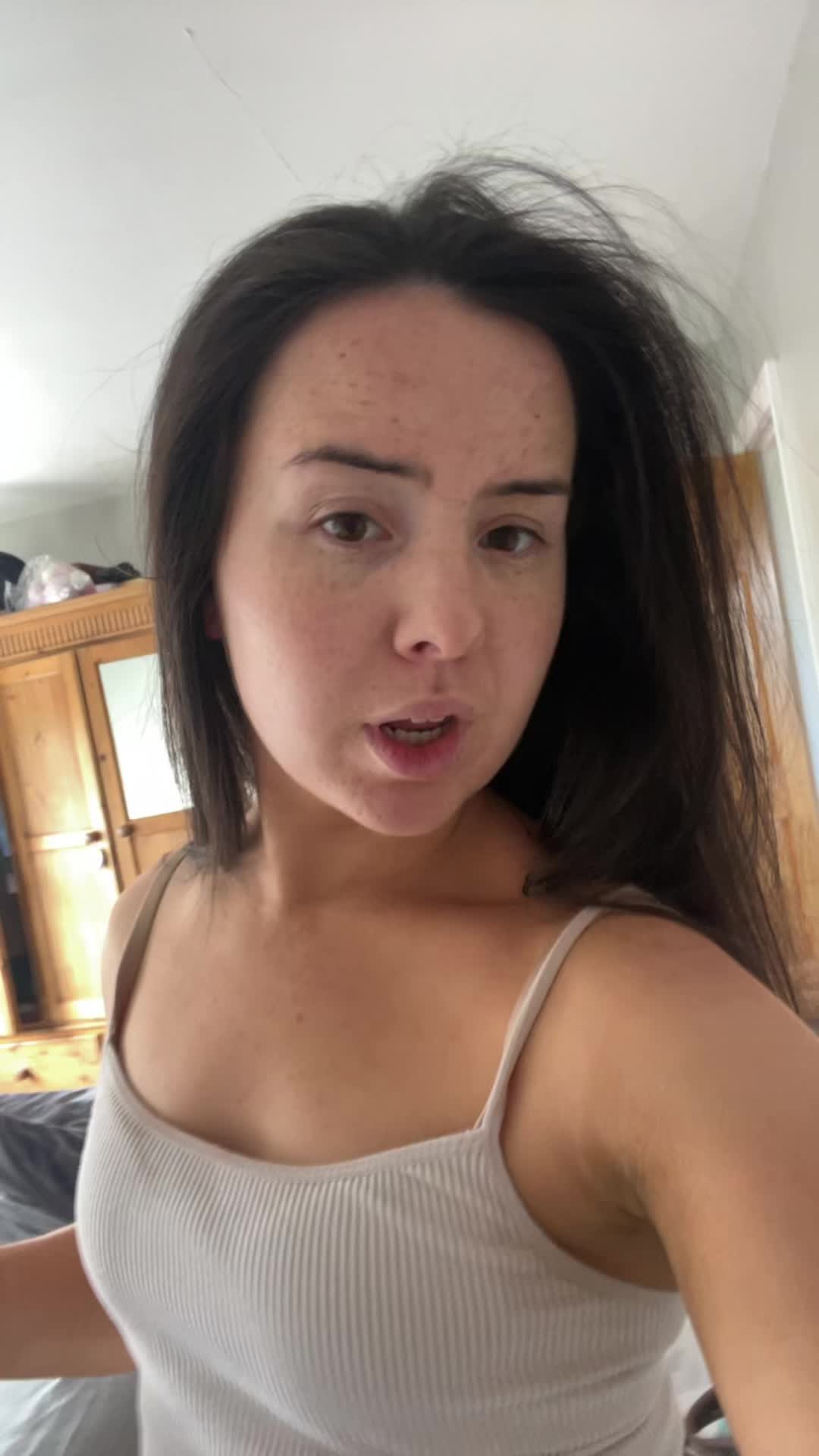 @amykelly