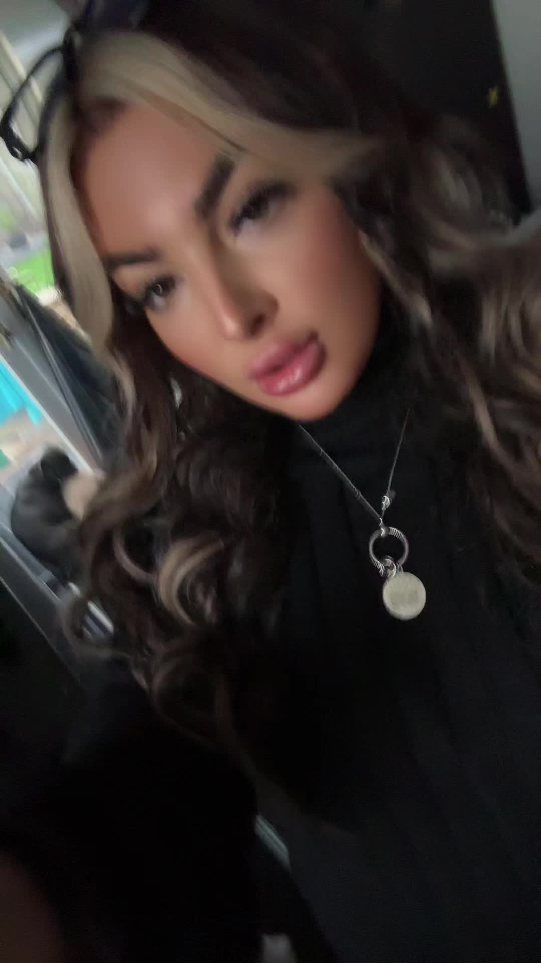 @nicoleinkles685