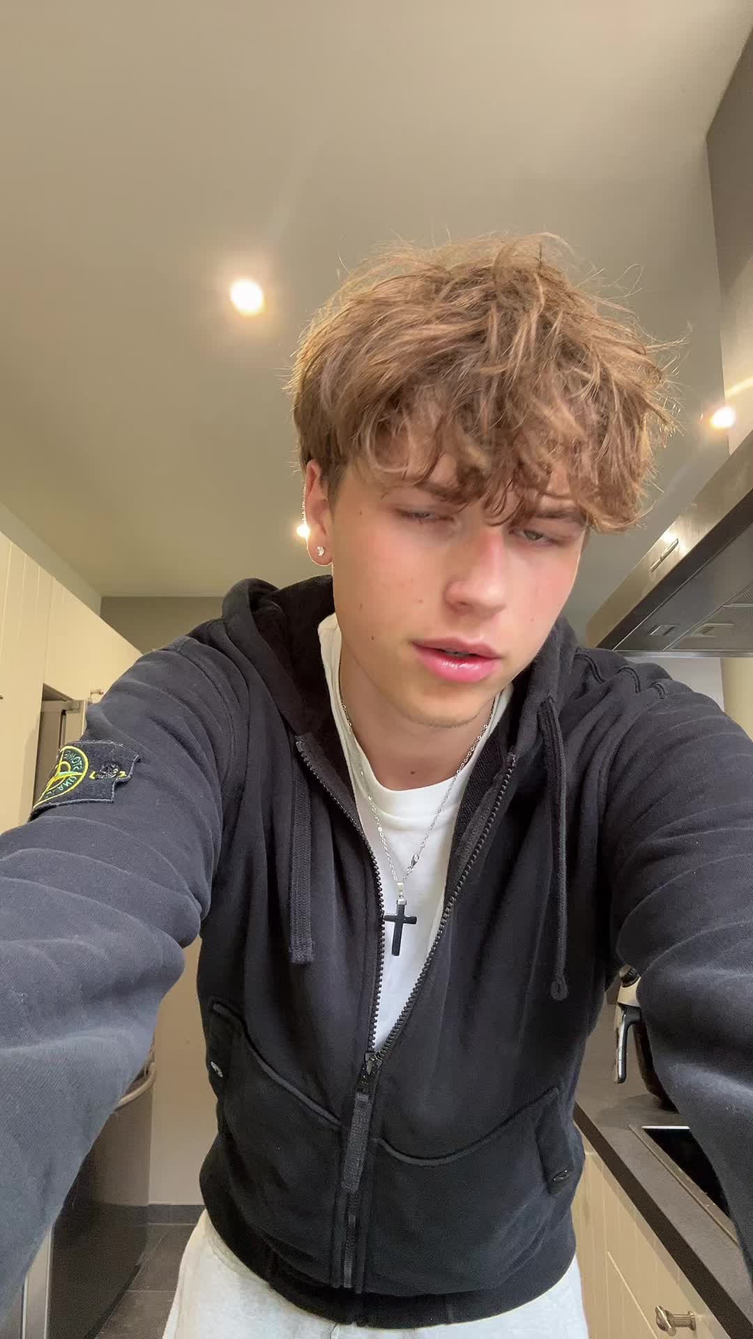 @thomasthn
