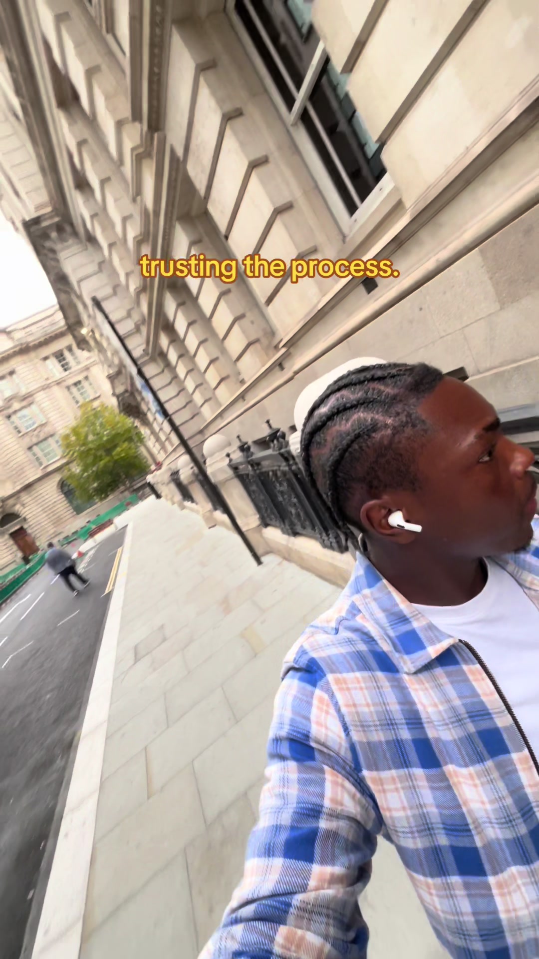 @SB