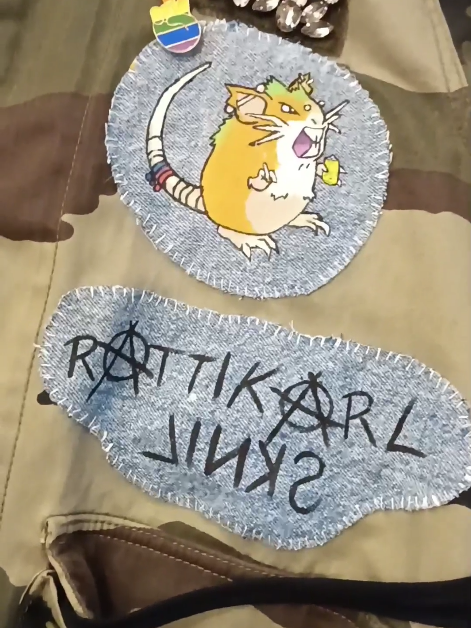 @𝑹𝑨𝑵𝑫𝒀 • trashking