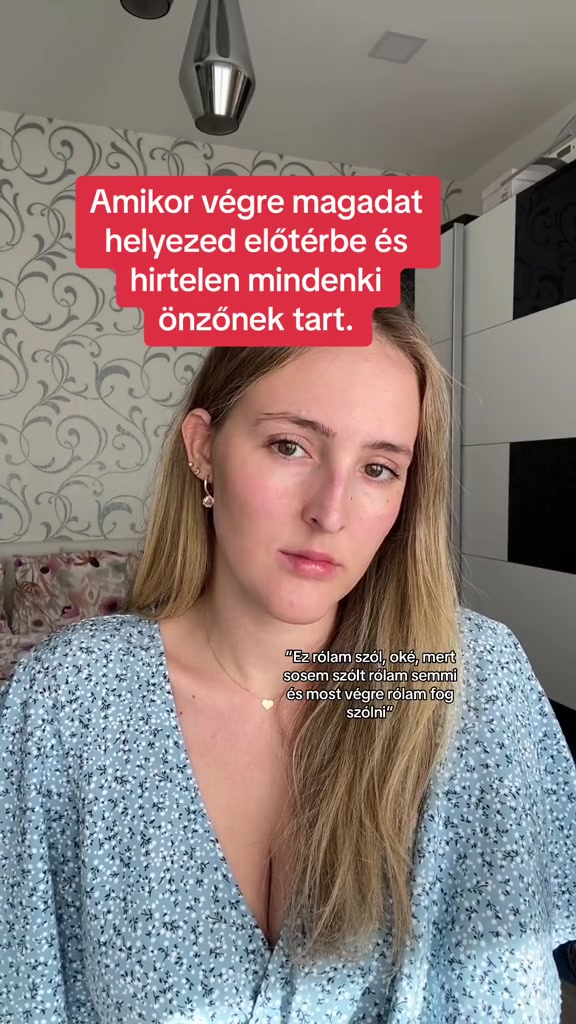 @Scheller Vir&aacute;g | Pszichol&oacute;gus