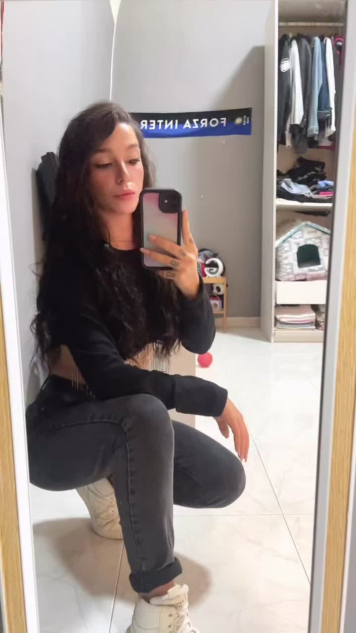 @Mary🐺🌹