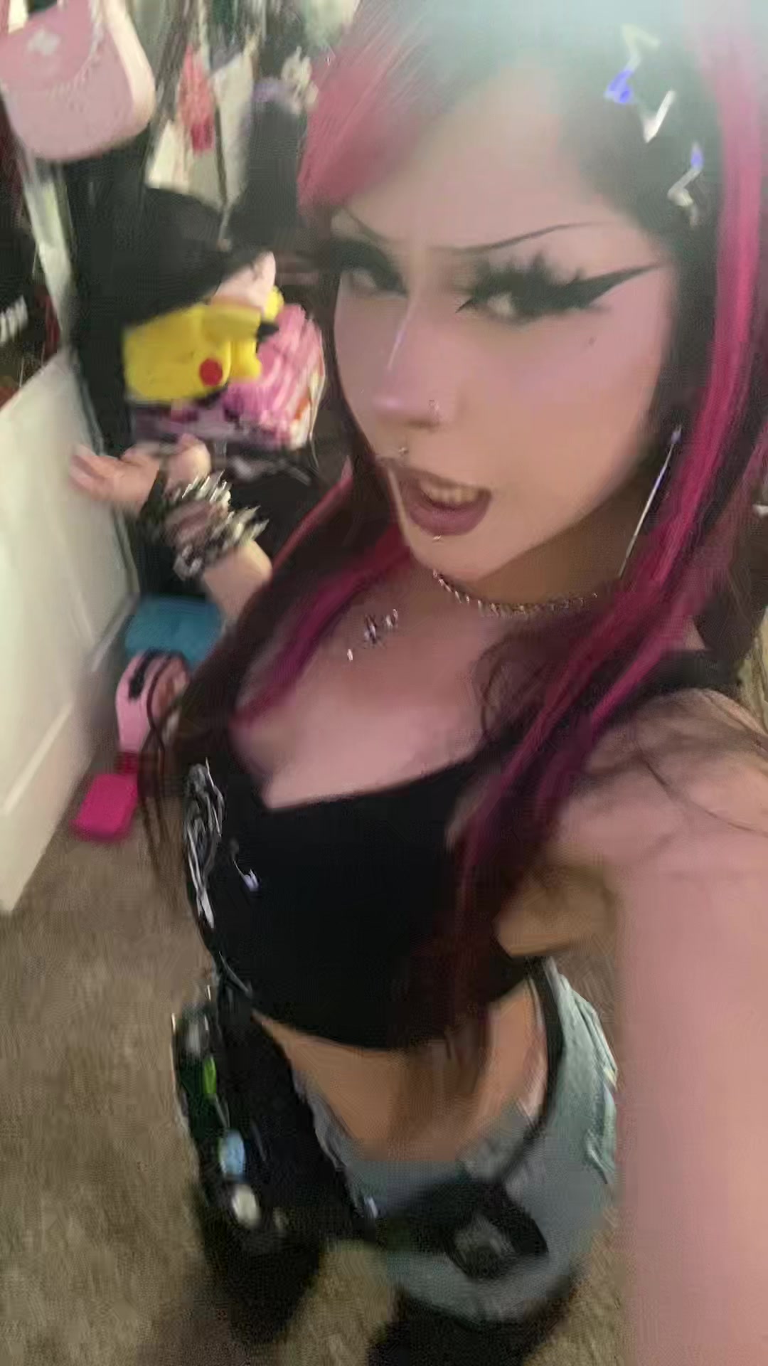 @crustymaid ྐ❤︎